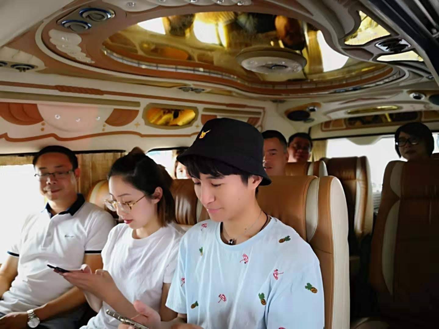 40 - https://tuvanvip.com | W​elcome to Thailand By TU Van VIP on tours. Van rental with Driver service. we are van vip rental transfer on tour in Bangkok ​service.