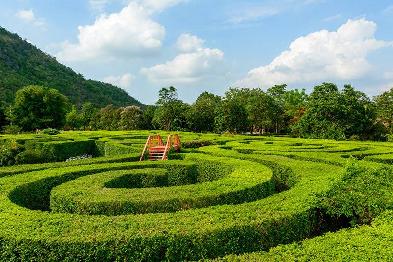 70 - https://tuvanvip.com | W​elcome to Thailand By TU Van VIP on tours. Van rental with Driver service. we are van vip rental transfer on tour in Bangkok ​service.